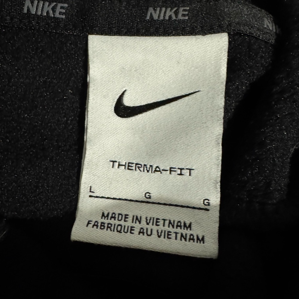 Nike Therma-Fit Graphic Logo Training Hoodie Sweatshirt Men’s Size Large Black - Picture 6 of 8